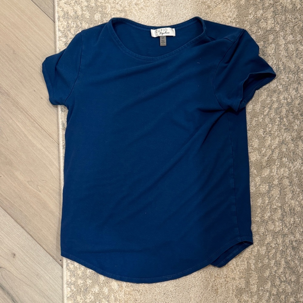 Cupio Signature Blue Top